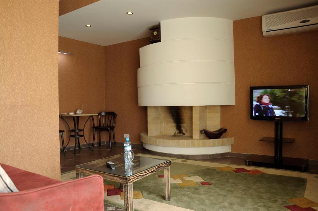 טביליסי Prestige Palace - Esquisse Hotel חדר תמונה