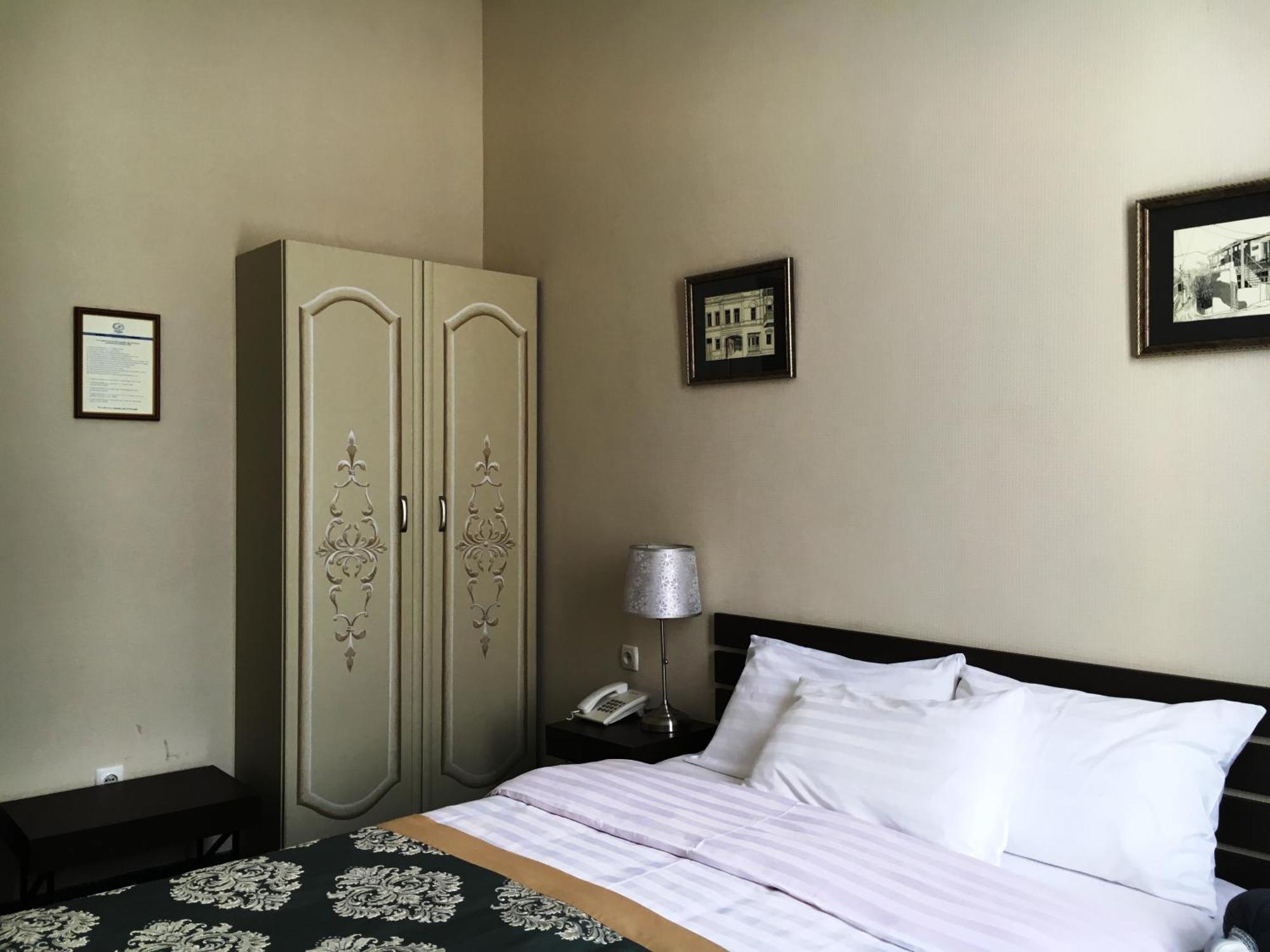 טביליסי Prestige Palace - Esquisse Hotel חדר תמונה