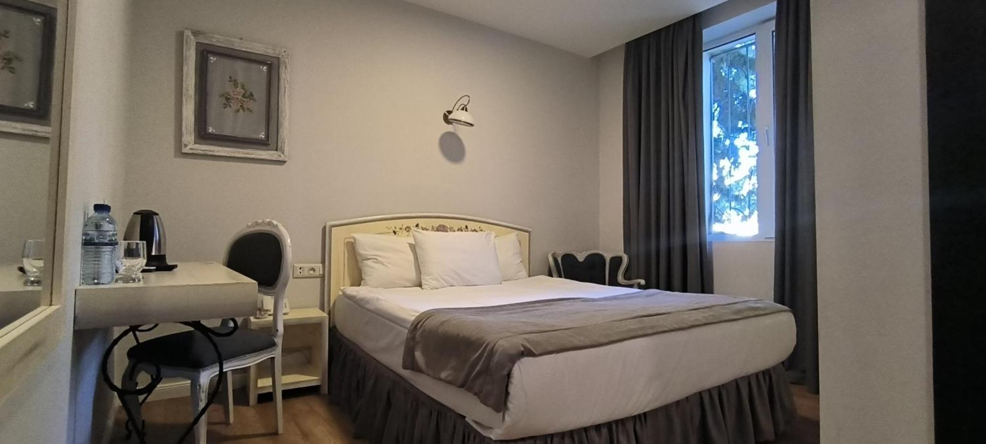 טביליסי Prestige Palace - Esquisse Hotel חדר תמונה
