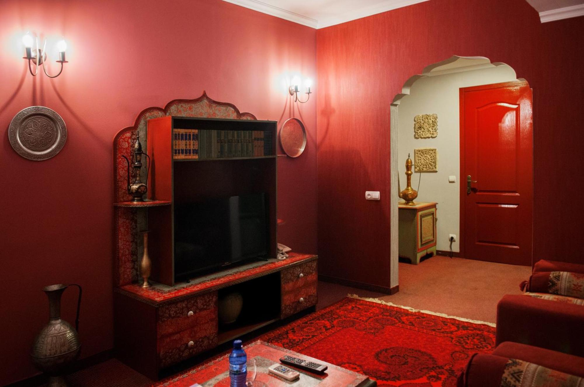 טביליסי Prestige Palace - Esquisse Hotel חדר תמונה