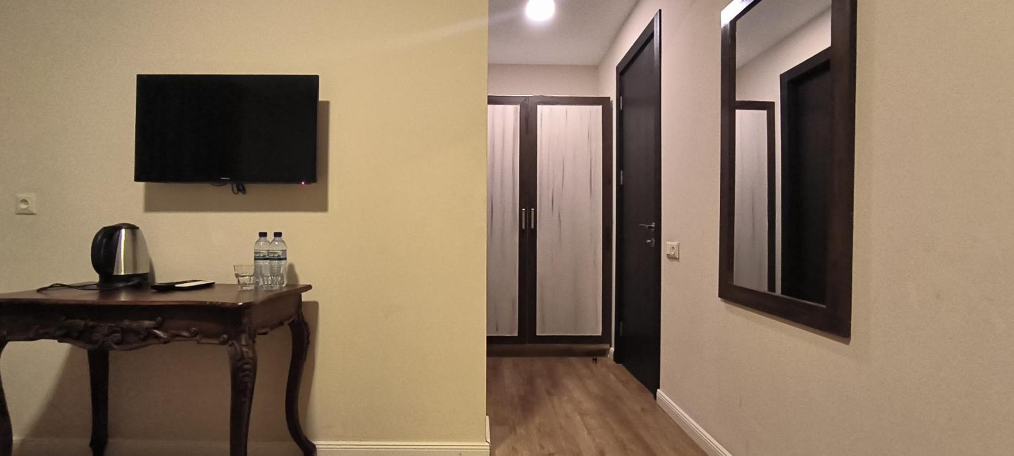 טביליסי Prestige Palace - Esquisse Hotel חדר תמונה